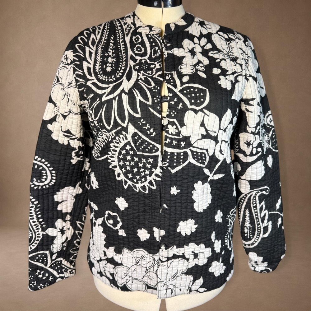 Chadwicks of Boston Black White Quilted Floral Jacket Cotton Boho Cottagecore